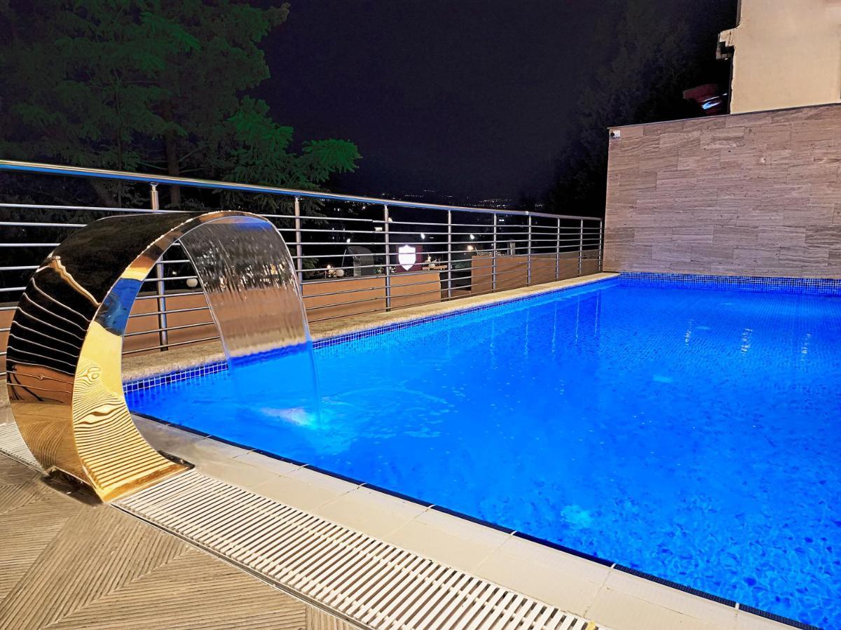 Hotel Residence Plaza Tbilisi ภายนอก รูปภาพ