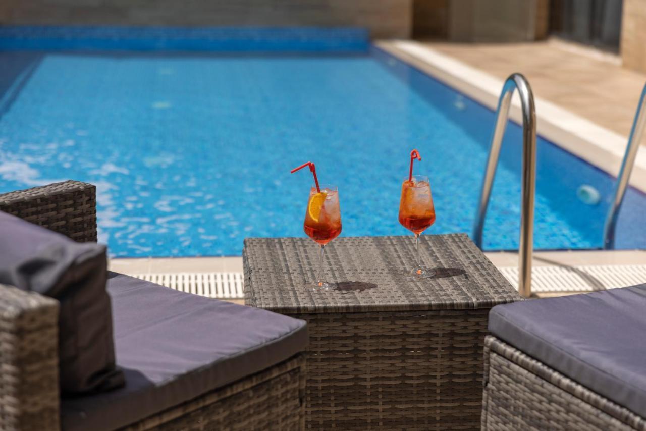 Hotel Residence Plaza Tbilisi ภายนอก รูปภาพ